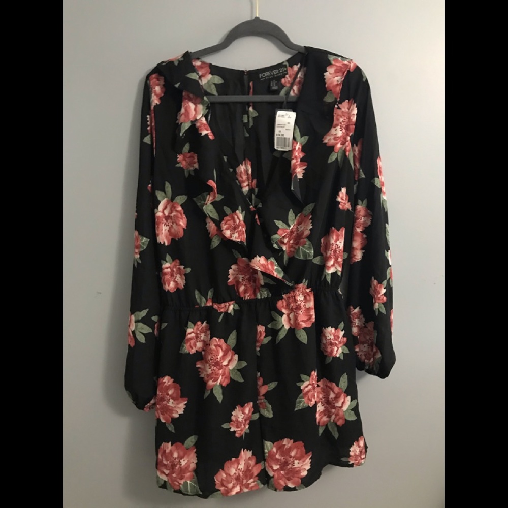 Romper with flowers